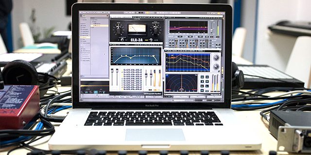 Producción de música electrónica